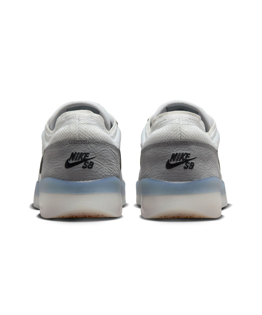 NIKE SB - PS8