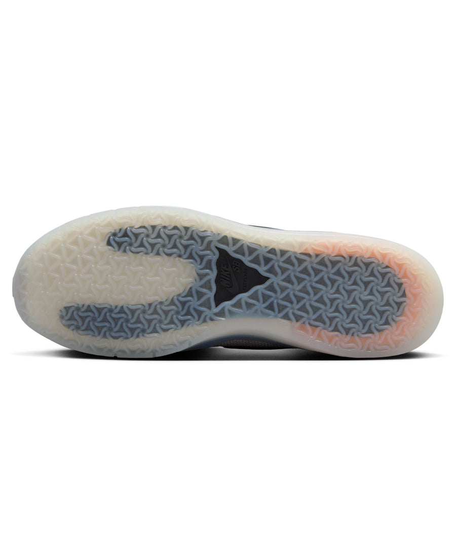 NIKE SB - PS8