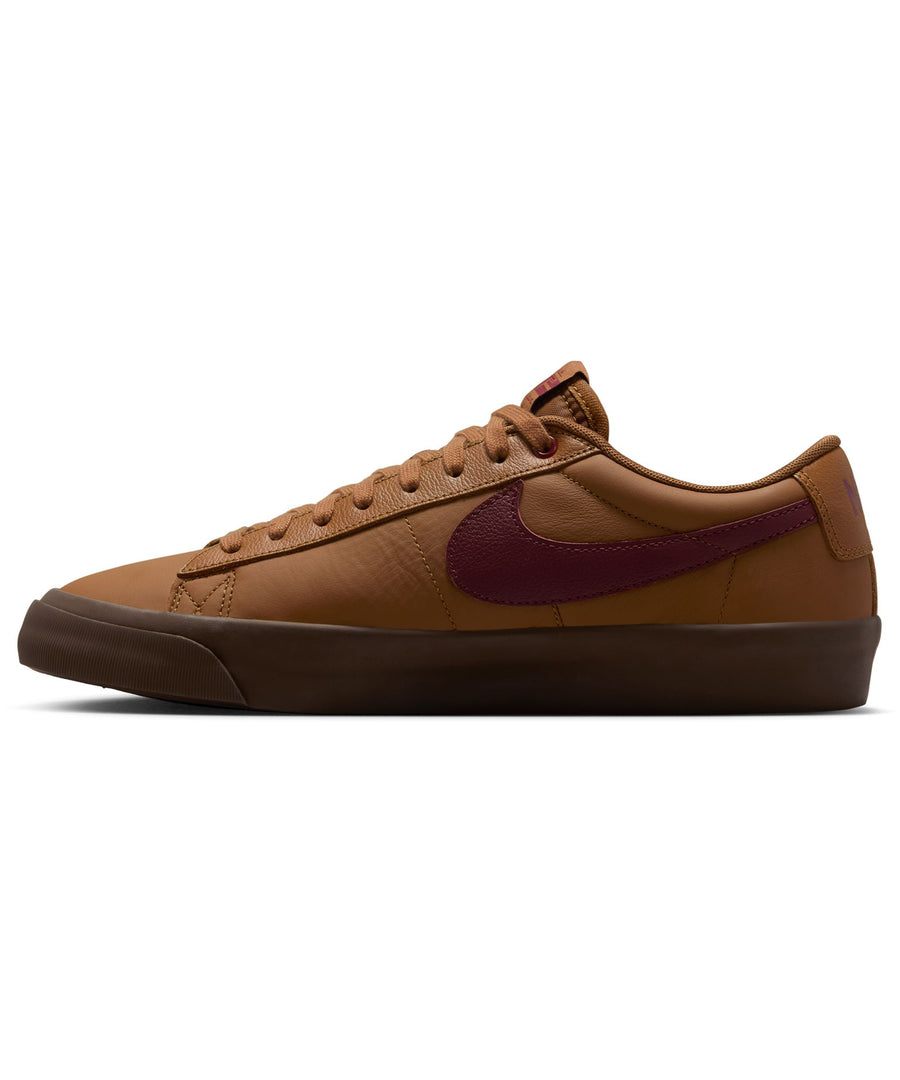 NIKE SB - ZOOM BLAZER LOW PRO GT