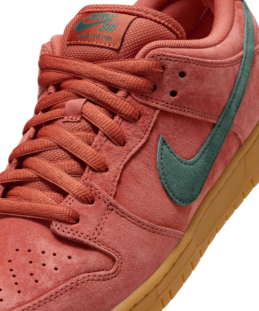 NIKE SB - DUNK LOW PRO