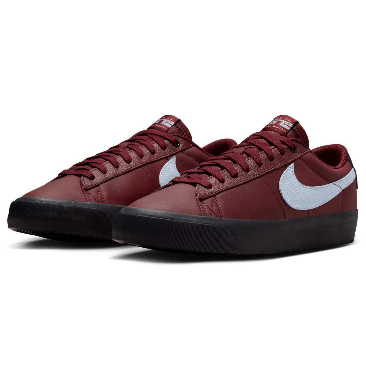 【美品】Nike Blazer Low 赤黒 スエード スニーカー NIKE SB - BLAZER LOW PRO GT – FTC