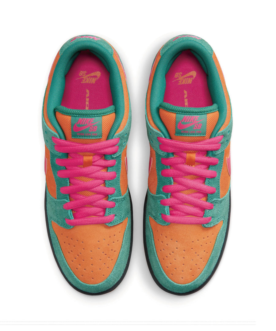 NIKE SB - NIKE SB DUNK LOW PRO