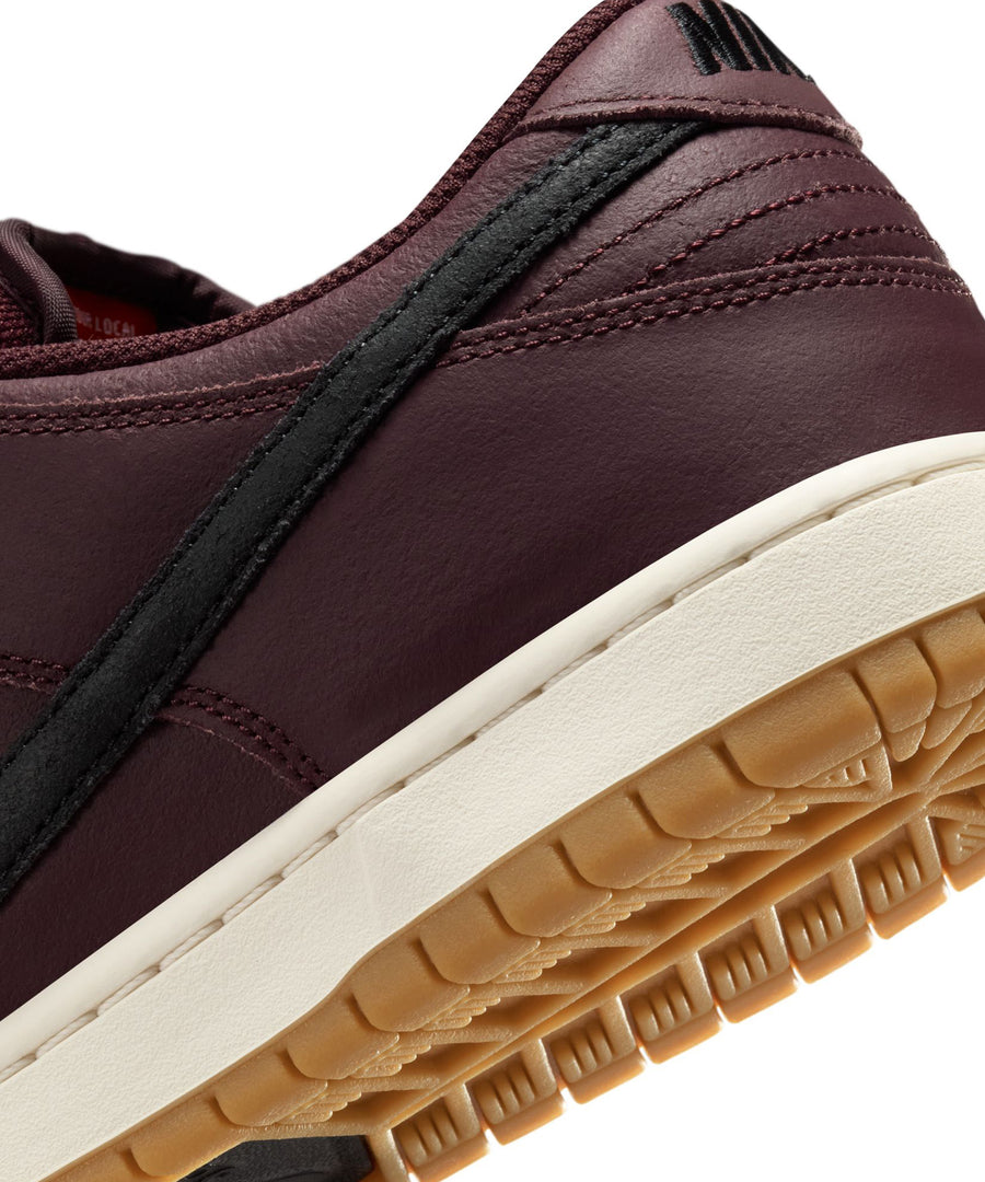 NIKE SB - DUNK LOW PRO ISO