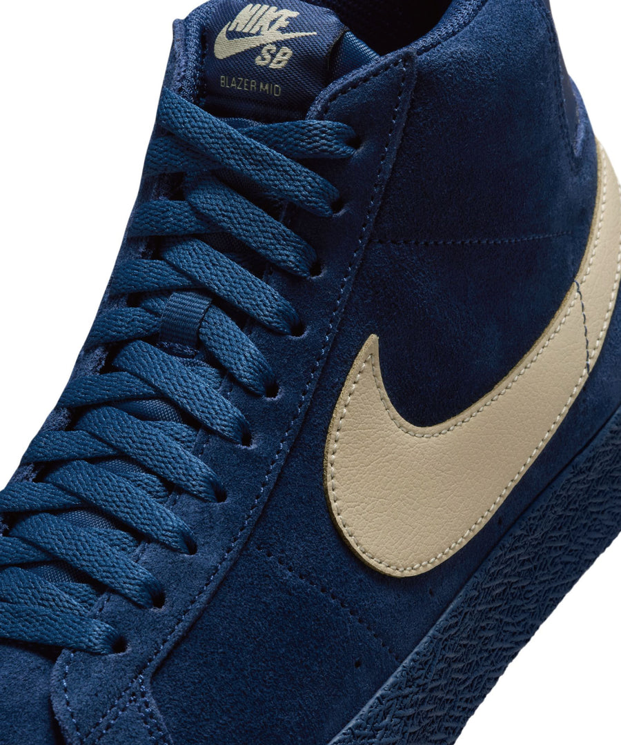 NIKE SB - NIKE SB ZOOM BLAZER MID