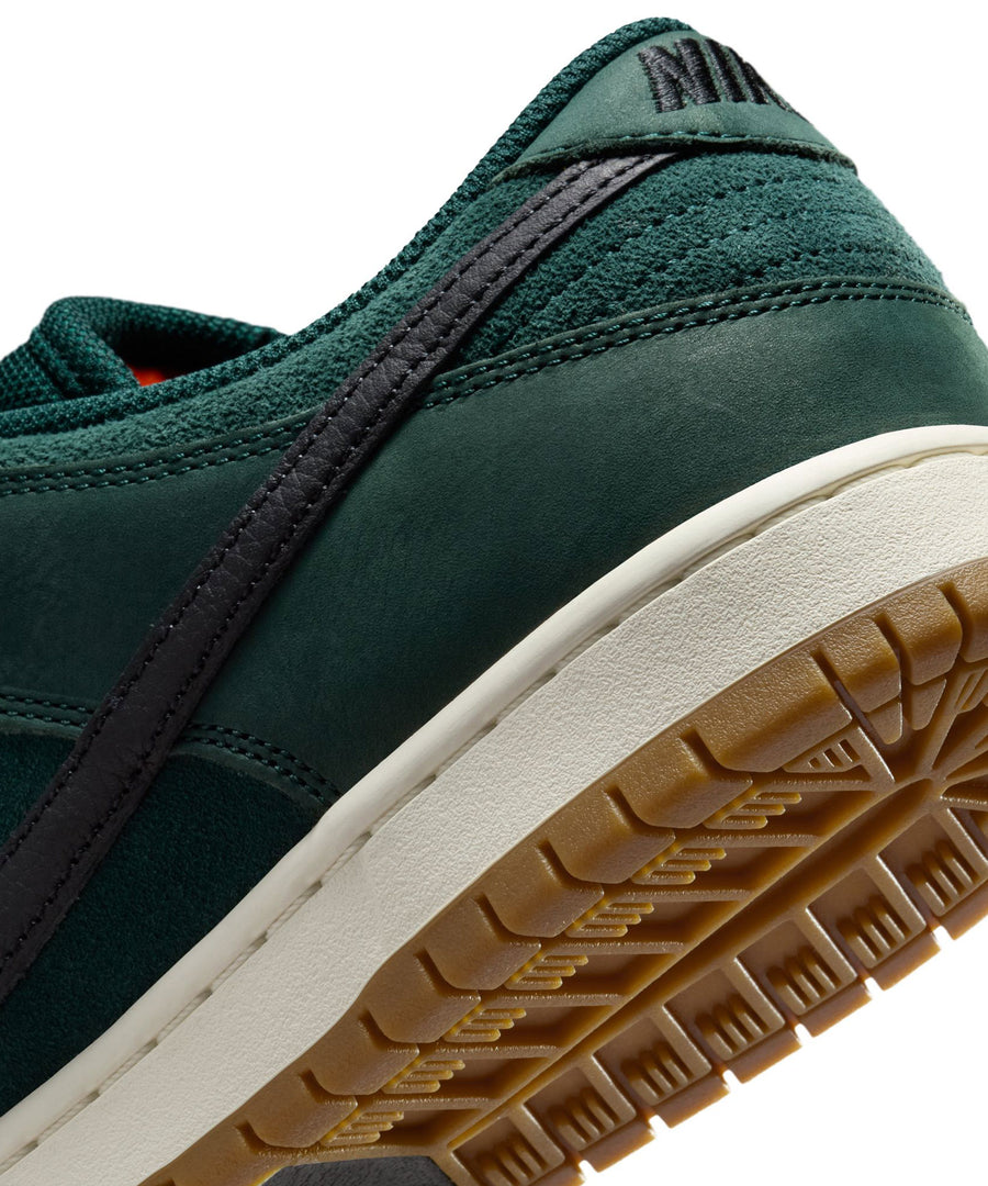 NIKE SB - DUNK LOW PRO ISO