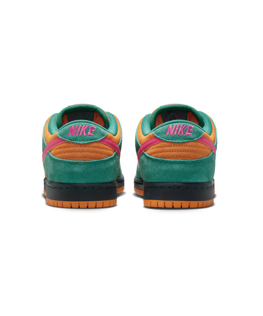 NIKE SB - NIKE SB DUNK LOW PRO