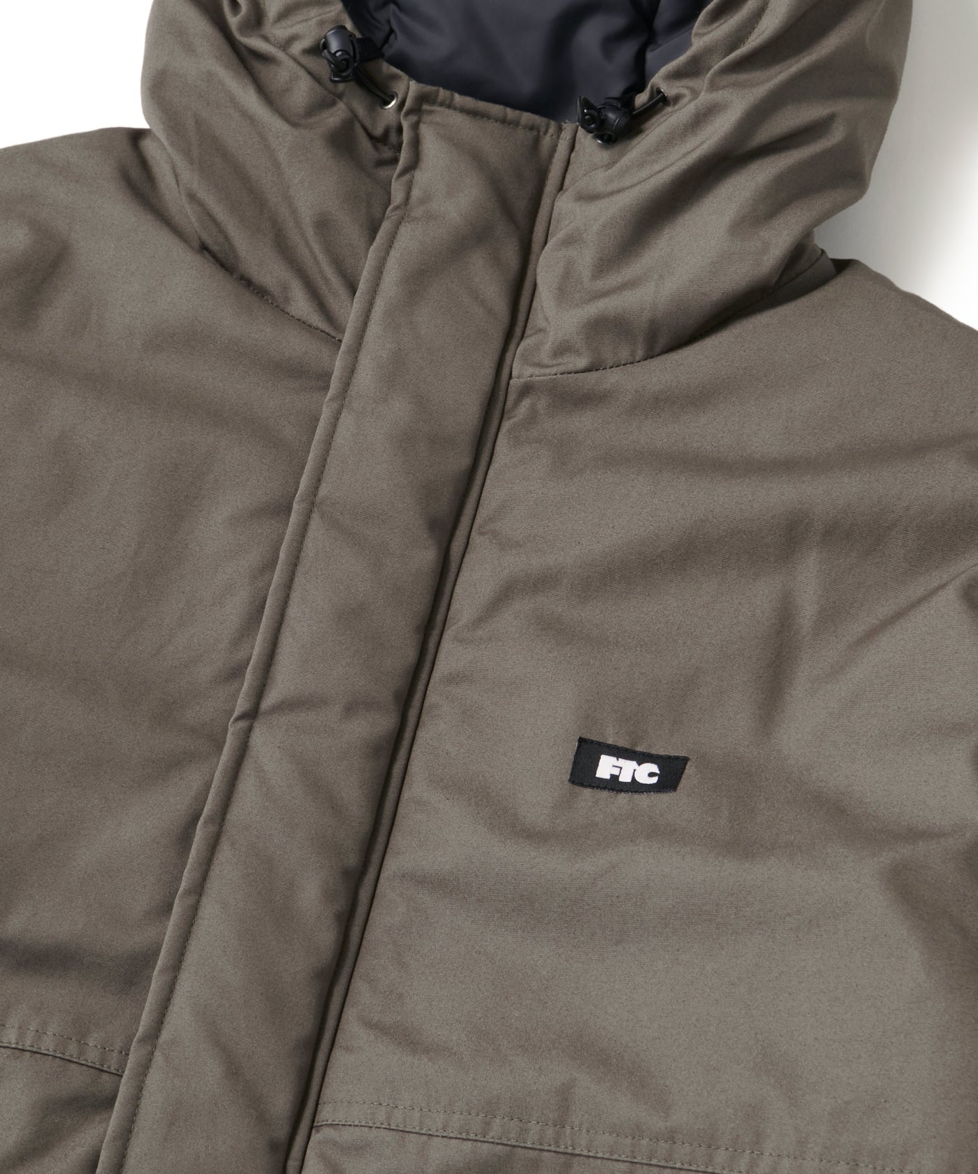 VENTILE® HOODED PUFFY JACKET - CHARCOAL / M