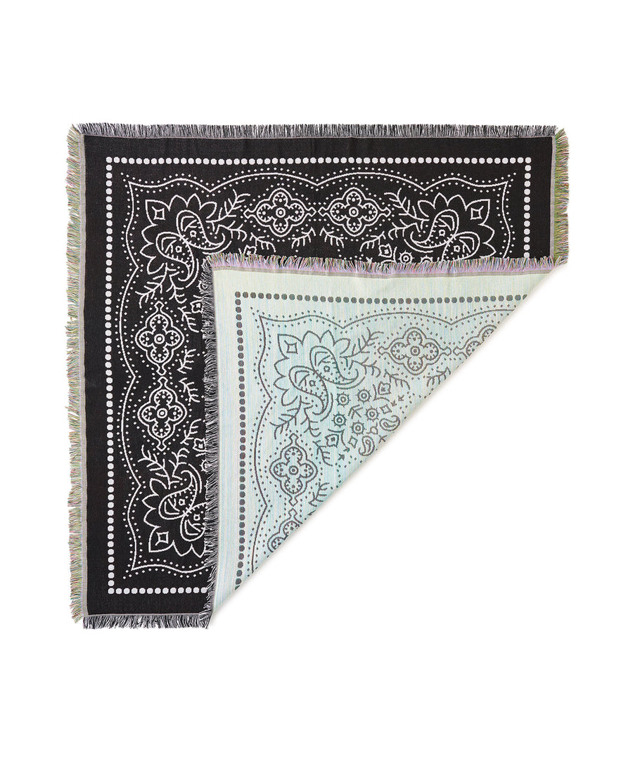 BANDANA BLANKET