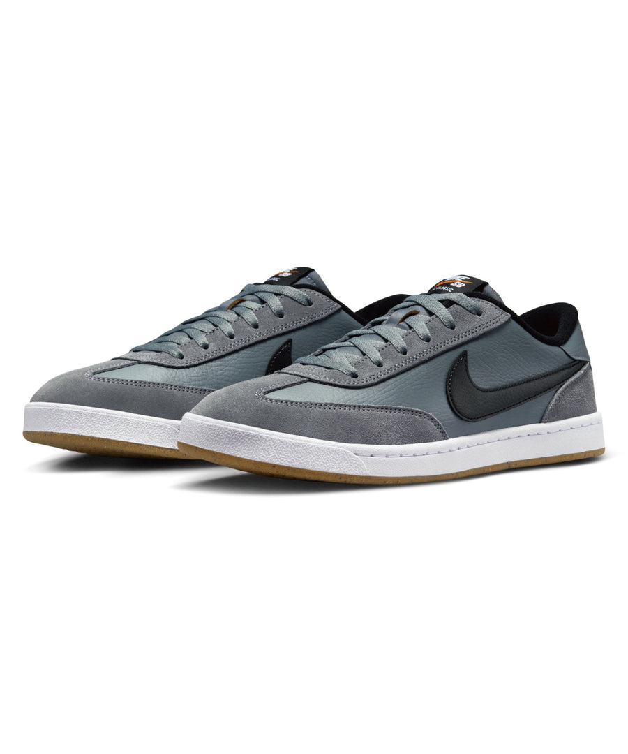 NIKE SB - FC CLASSIC